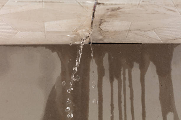 Professional Flood Damage Cleanup technician working in Claypool, AZ